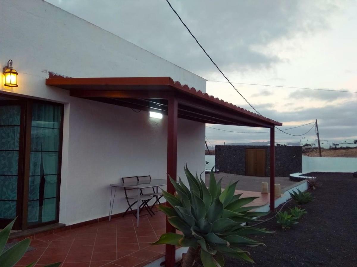 Casa El Gallo Teguise  Exterior photo