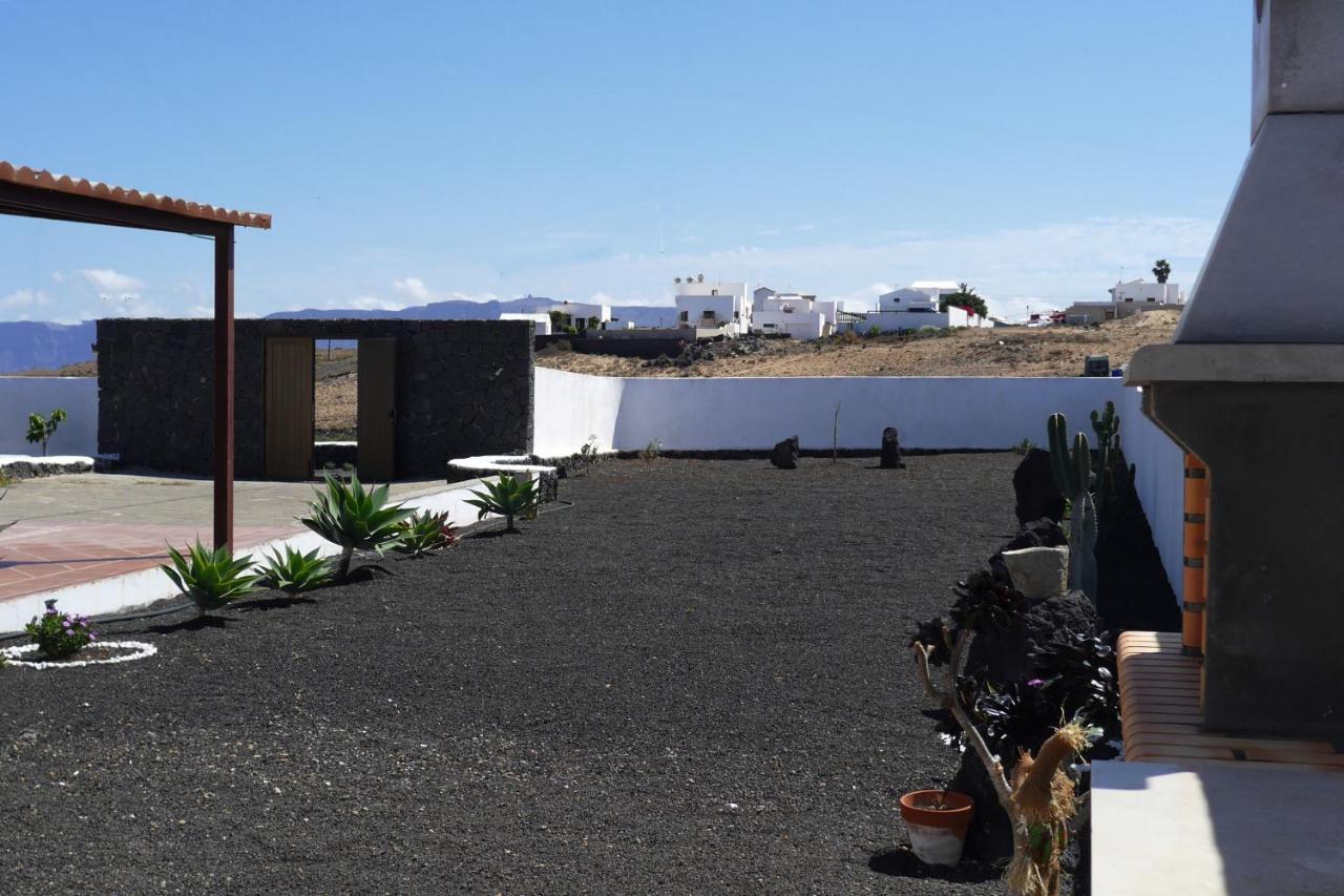 Casa El Gallo Teguise  Exterior photo